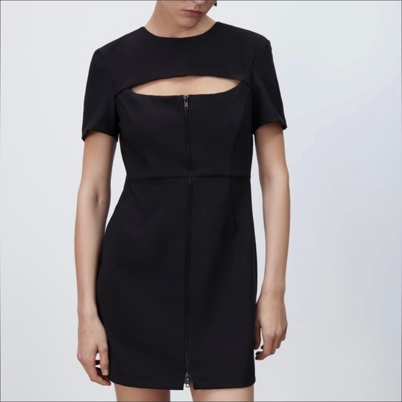 BNWT Zara Cut Out Front Zip Black Mini Dress - Picture 3 of 7